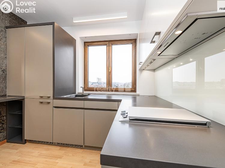 Pronájem bytu 2+KK Praha 10, Smolenská č. 5