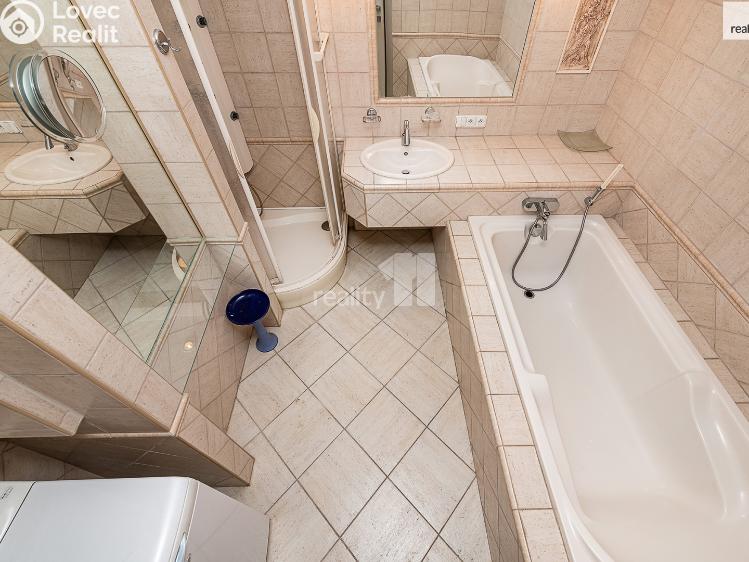 Pronájem bytu 2+KK Praha 10, Smolenská č. 10