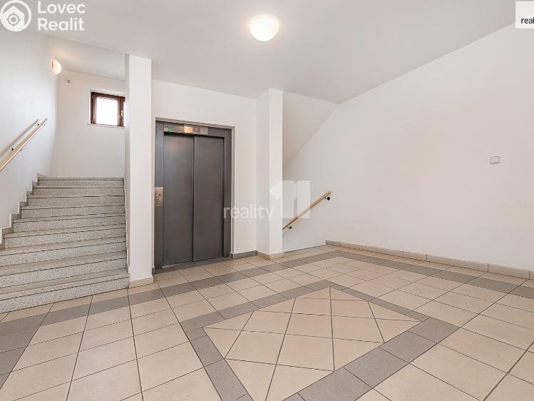 Pronájem bytu 2+KK Praha 10, Smolenská č. 23