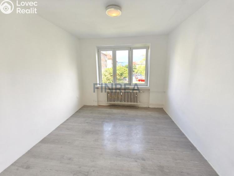 Pronájem bytu 2+1 Jirkov, Osvobození č. 6