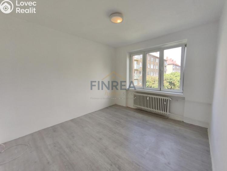 Pronájem bytu 2+1 Jirkov, Osvobození č. 8