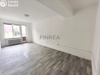 Pronájem bytu 2+1 Jirkov, Osvobození č. 4