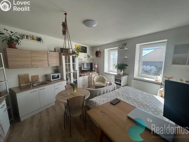 Продажа квартиры 1+KK Ševětín, náměstí Šimona Lomnického 436 č. 2