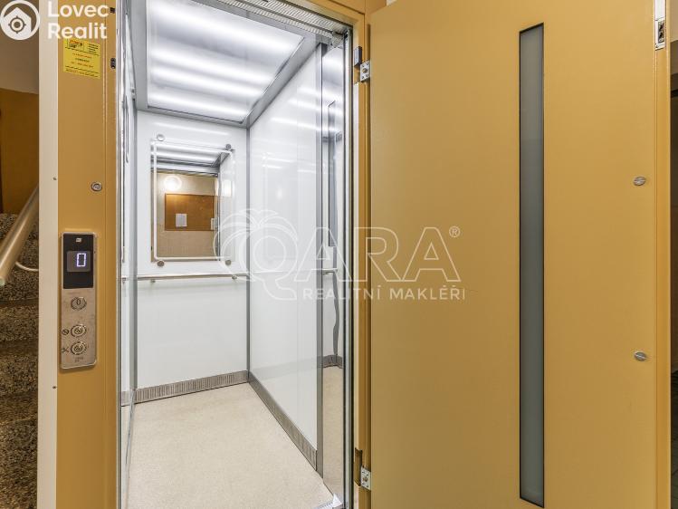 Sale apartment 3+1 České Budějovice, J. Š. Baara 2231/59 č. 30