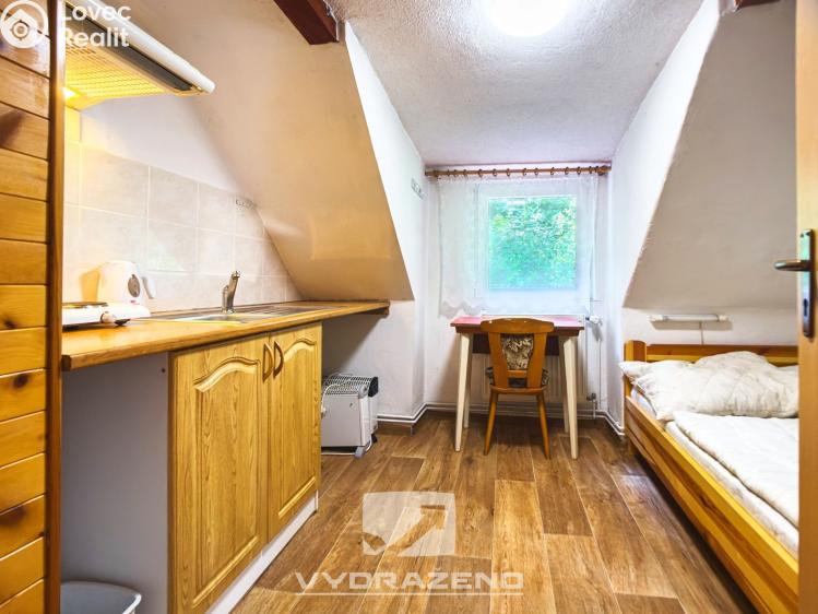 Prodej ubytovacího zařízení Dolní Dvůr č. 13