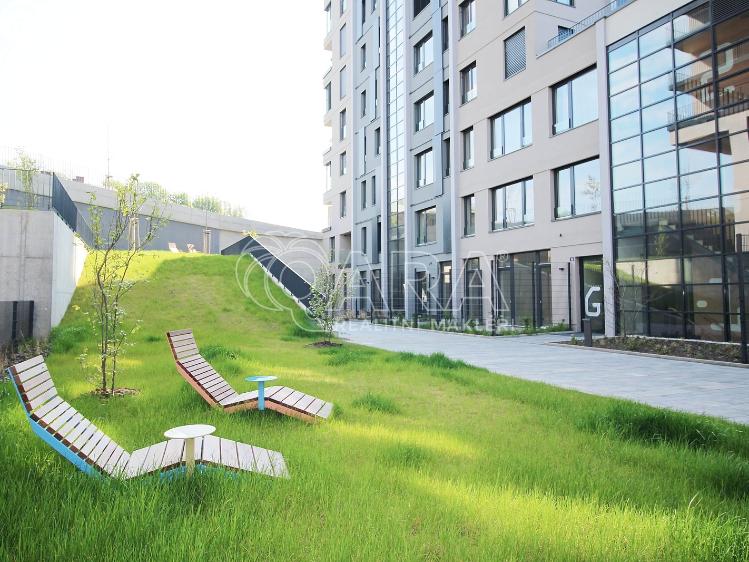 Pronájem bytu 3+KK Praha, Grafická 3365/7 č. 1