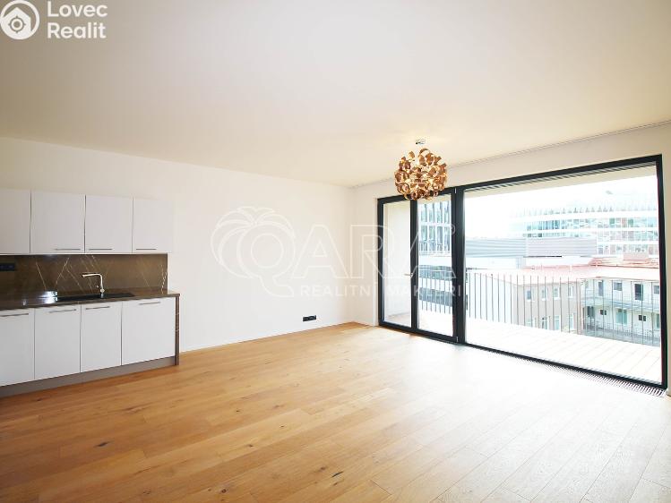 Pronájem bytu 3+KK Praha, Grafická 3365/7 č. 2