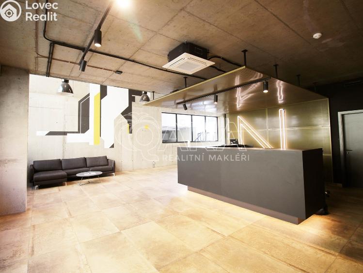 Pronájem bytu 3+KK Praha, Grafická 3365/7 č. 12