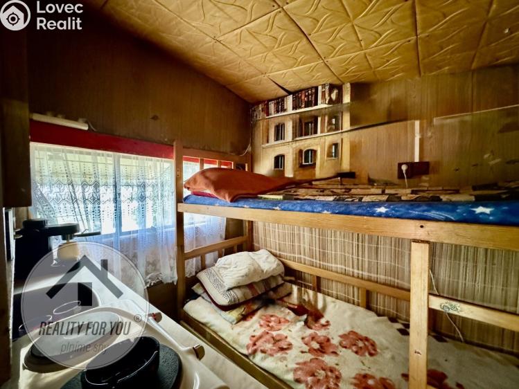 Sale hut Semily, Pod Vartou 628 č. 9