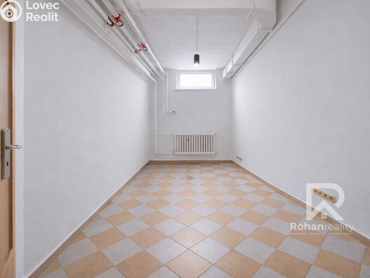 Pronájem bytu 3+1 Praha, Matúškova č. 5