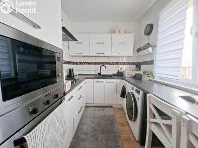 Продаж квартири 2+1 Karviná, Horova č. 1