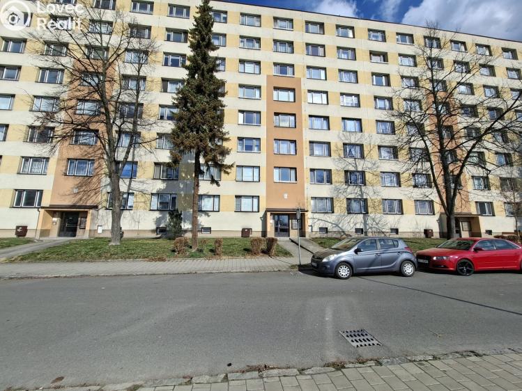 Sale apartment 2+1 Karviná, Bratr. Veverkových č. 12