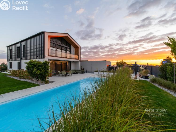 Sale family house Předboj, K Parku č. 6