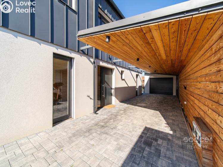 Sale family house Předboj, K Parku č. 16