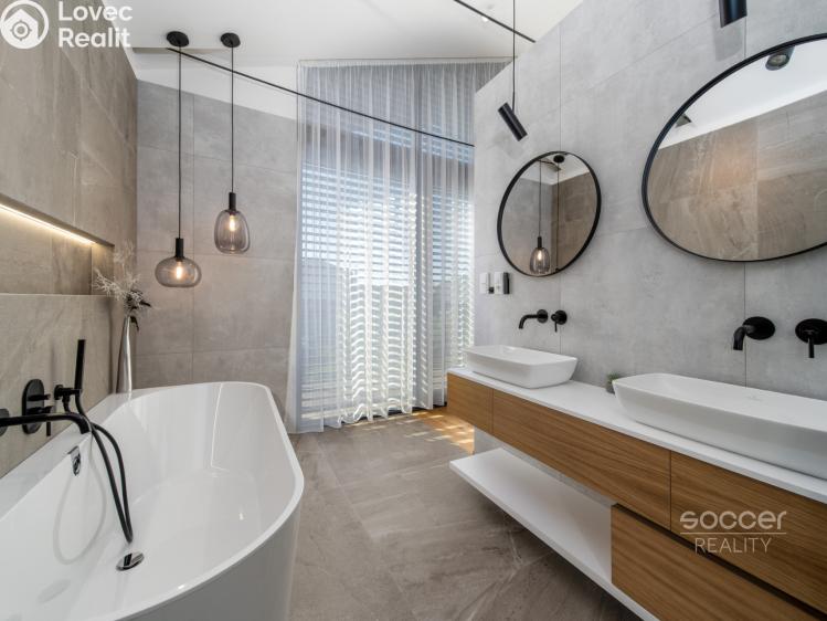 Sale family house Předboj, K Parku č. 33