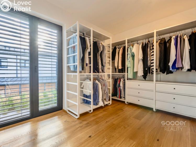 Sale family house Předboj, K Parku č. 37