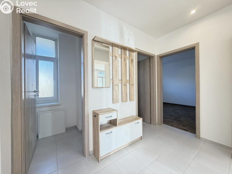 Pronájem bytu 2+KK Pardubice, Kotkova 794 č. 8