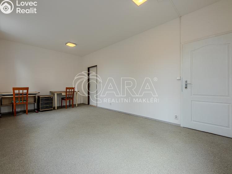 Оренда торгового приміщення Vestec, Vestecká 541 č. 6