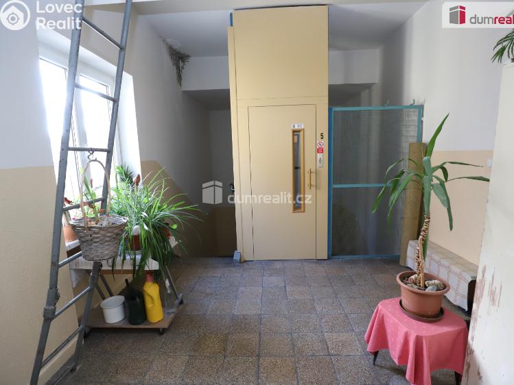 Prodej bytu 2+1 Karlovy Vary, nábřeží Jana Palacha č. 11