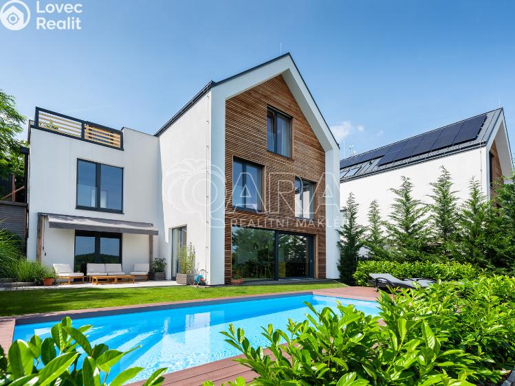 Prodej rodinného domu Statenice č. 1