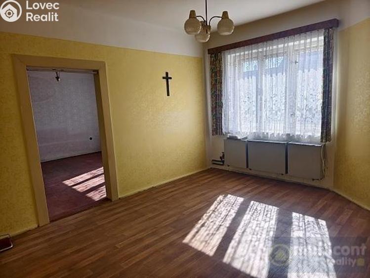 Prodej rodinného domu Komořany č. 9