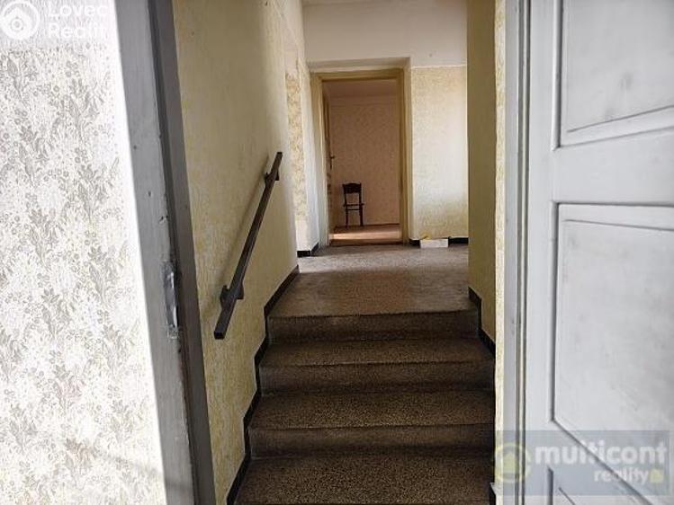 Prodej rodinného domu Komořany č. 14