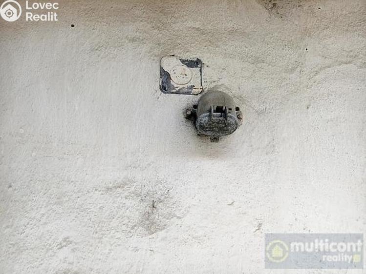 Prodej rodinného domu Komořany č. 27