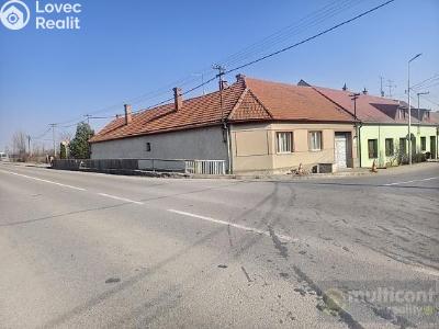 Prodej rodinného domu Komořany č. 1