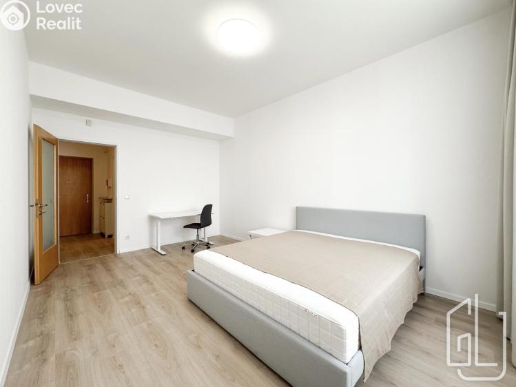 Pronájem bytu 2+KK Praha, U Zvonařky č. 8