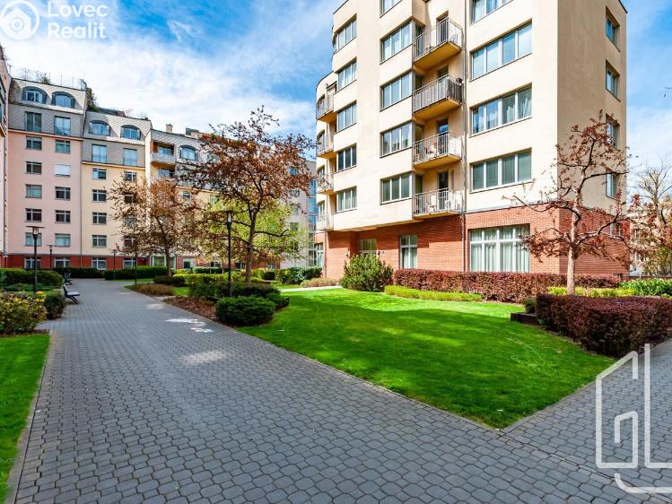 Pronájem bytu 2+KK Praha, U Zvonařky č. 11