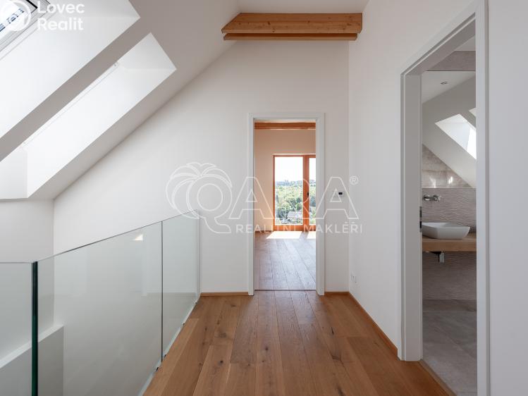 Prodej rodinného domu Statenice, Nad Vinicí 604 č. 18