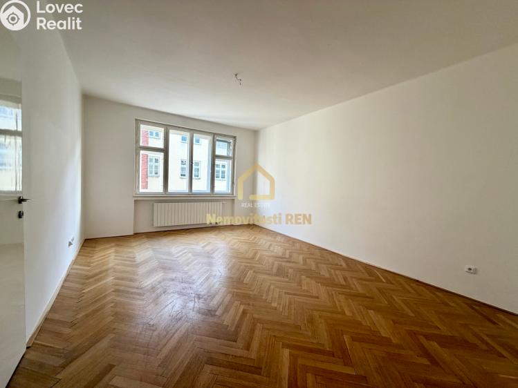 Pronájem bytu 3+1 Ostrava, Veleslavínova č. 5