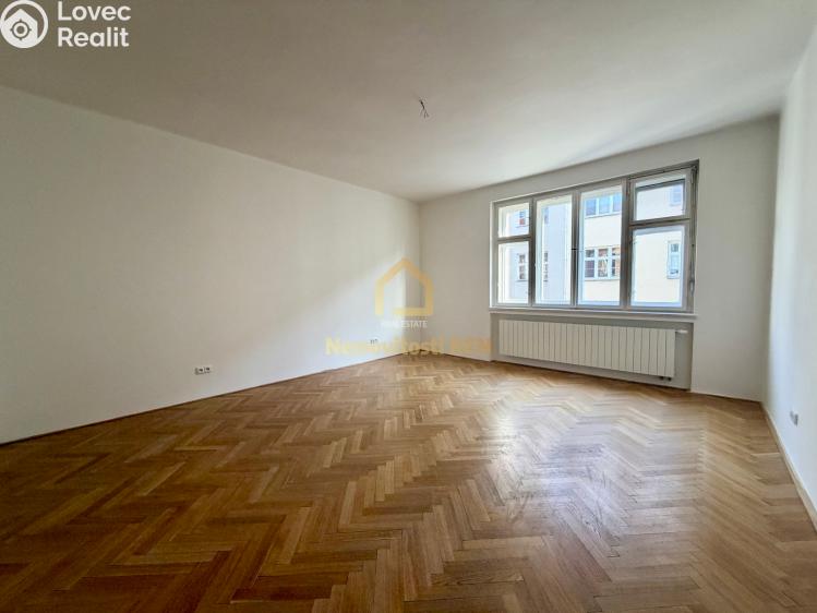 Pronájem bytu 3+1 Ostrava, Veleslavínova č. 10