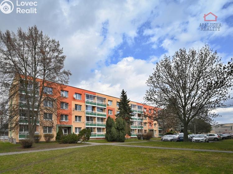 Продаж квартири 2+1 Bílina, Sídliště Za Chlumem 809 č. 1
