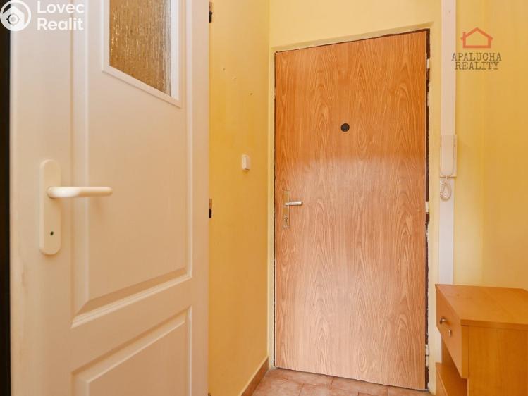 Продаж квартири 2+1 Bílina, Sídliště Za Chlumem 809 č. 11