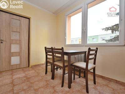 Prodej bytu 2+1 Bílina, Sídliště Za Chlumem 809 č. 5