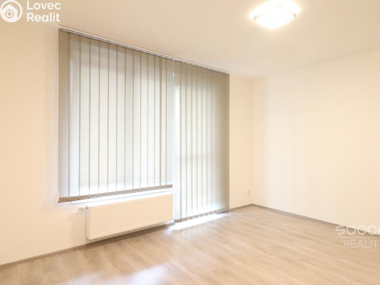 Pronájem bytu 1+KK Praha, Bermanova č. 4