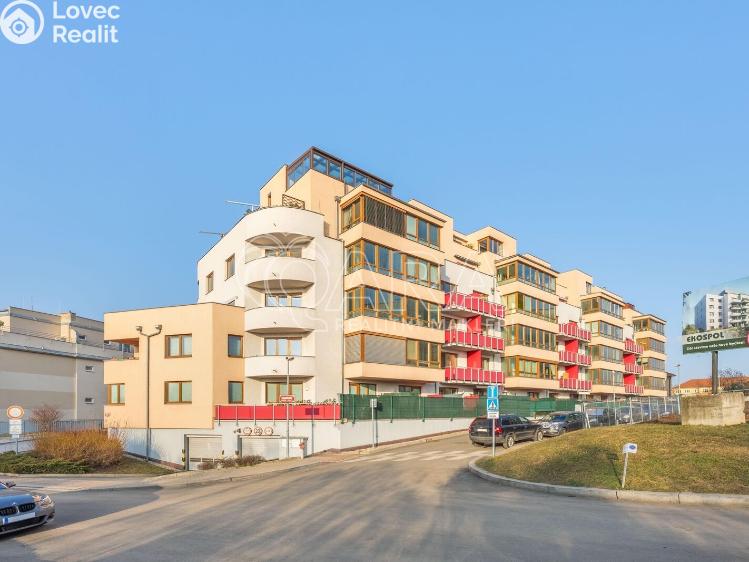 Pronájem bytu 2+1 Praha, Strančická 3339/37 č. 26