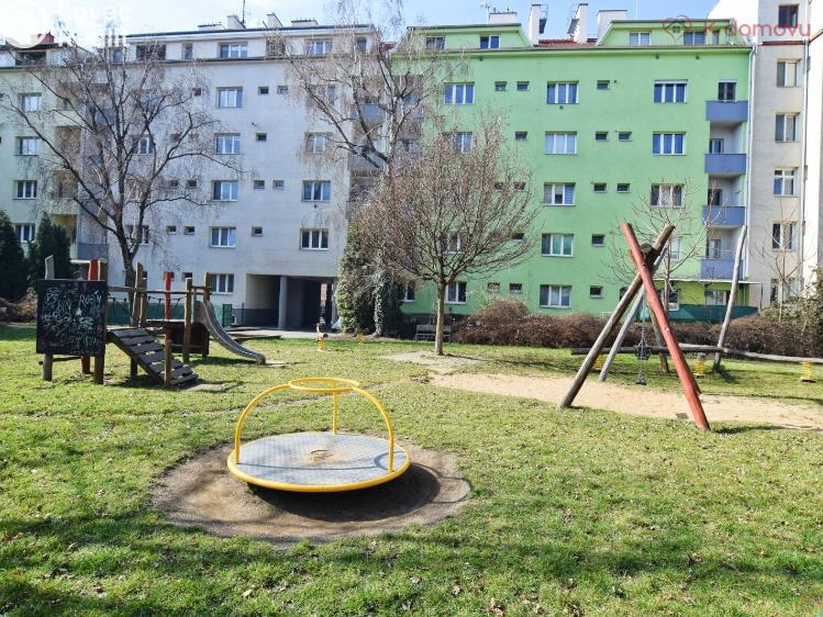 Prodej bytu 2+KK Brno, Zvěřinova 162/7 č. 22