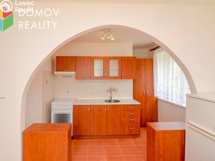 Pronájem bytu 3+KK Králův Dvůr, Pod Hájem č. 1