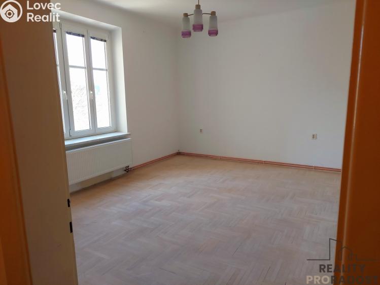 Pronájem bytu 2+1 Olomouc, Divišova č. 6