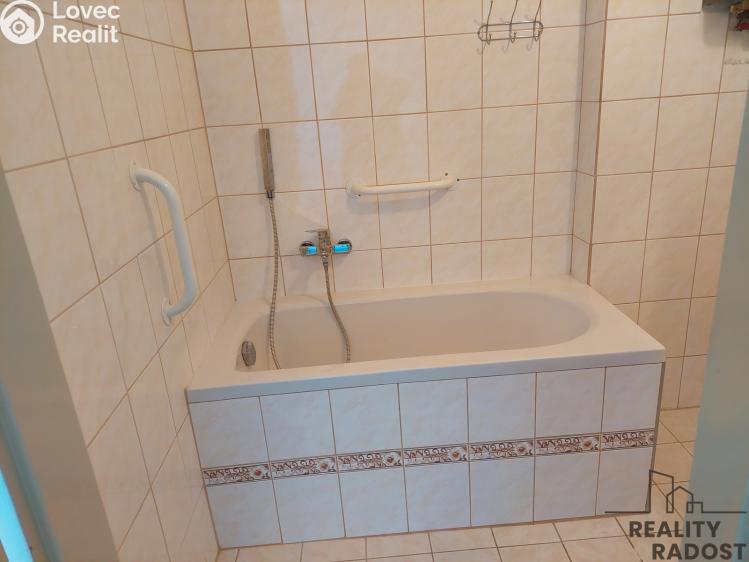 Pronájem bytu 2+1 Olomouc, Divišova č. 9