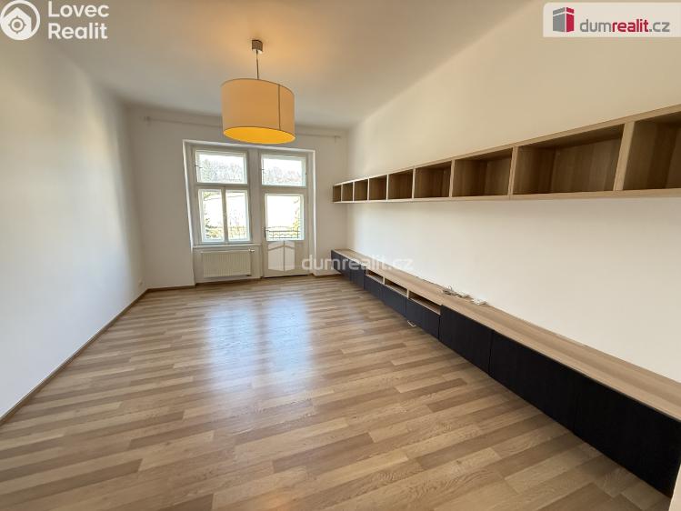 Pronájem bytu 2+1 Praha 5, U Nikolajky č. 3