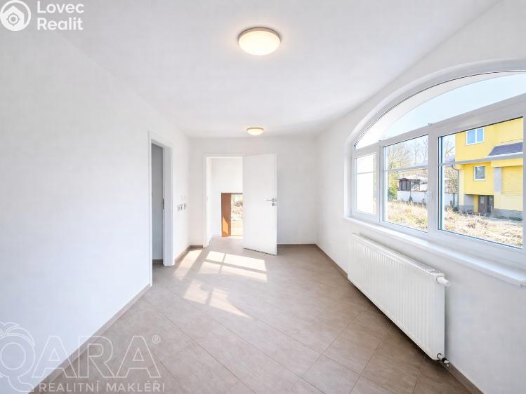 Pronájem bytu 3+1 Praha, K rukavičkárně č. 6