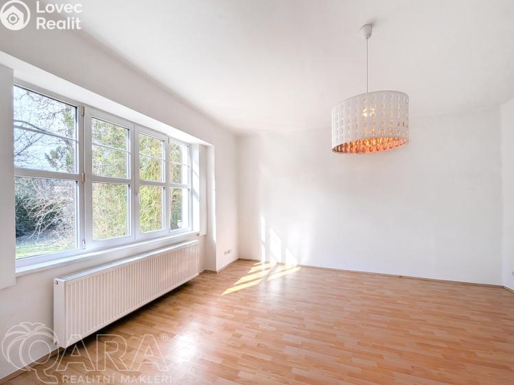 Pronájem bytu 3+1 Praha, K rukavičkárně č. 7