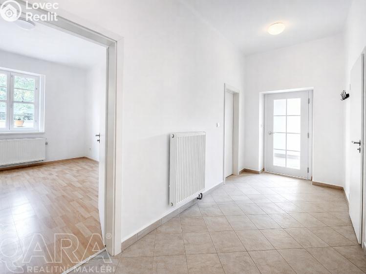 Pronájem bytu 3+1 Praha, K rukavičkárně č. 11