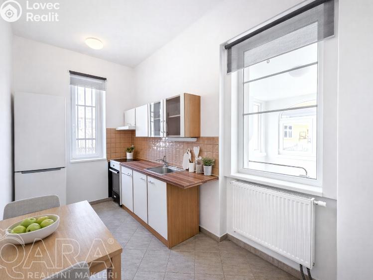 Pronájem bytu 3+1 Praha, K rukavičkárně č. 13