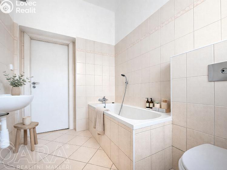 Pronájem bytu 3+1 Praha, K rukavičkárně č. 15