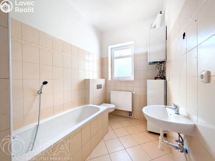 Pronájem bytu 3+1 Praha, K rukavičkárně č. 16