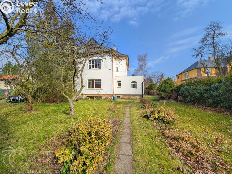 Pronájem bytu 3+1 Praha, K rukavičkárně č. 19